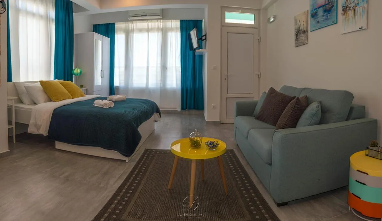 Sun Studio Apartments Трогир